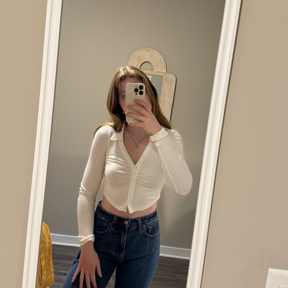 Princess Polly Top - Picture 2 of 3